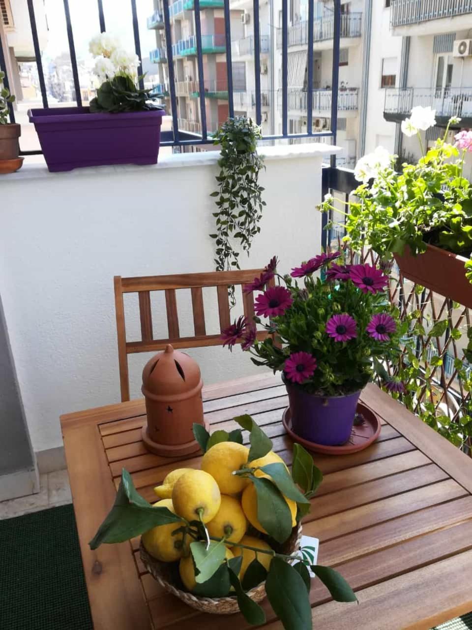 Casa Vacanze Demetra Apartment Bagheria Bagian luar foto