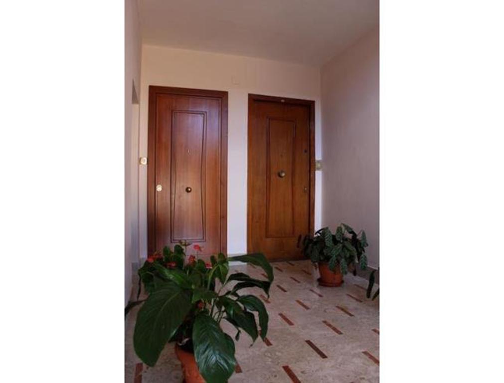 Casa Vacanze Demetra Apartment Bagheria Bagian luar foto