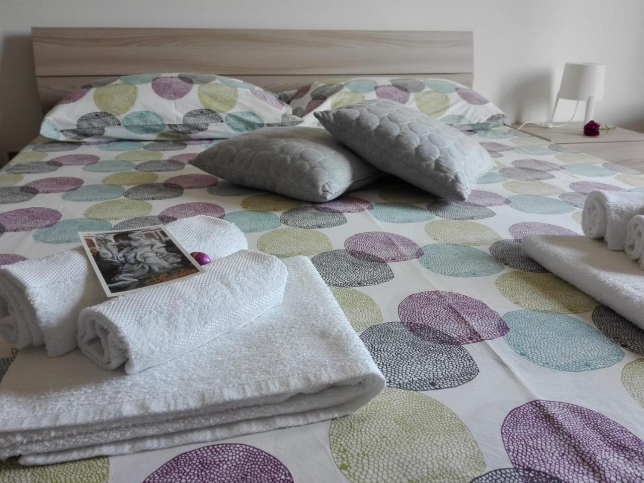 Casa Vacanze Demetra Apartment Bagheria Bagian luar foto