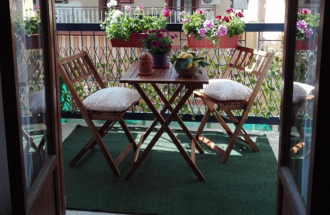 Casa Vacanze Demetra Apartment Bagheria Bagian luar foto